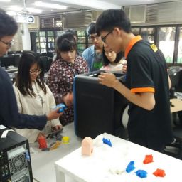 『東海大學』U1智慧型3D列印機