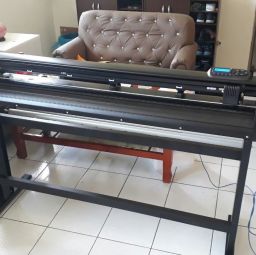 『台北市萬華區』鯊卡四尺電腦割字機