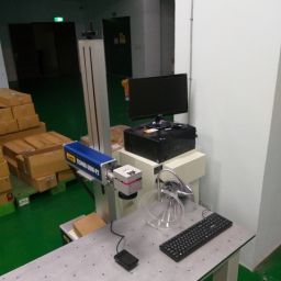 『桃園市蘆竹區』TLS400-30W-P2光纖雷射打標雕刻機